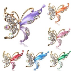 Broche en plaqué Or très élégante - papillon