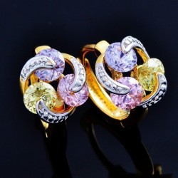 Parure 2 pièces - Plaqué Or - Splendide pendentif + boucles d'oreilles : pierres en tourbillon