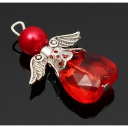 Ange en pendentif de différentes couleurs. Matériau en acrylique avec ses ailes d'ange en métal argenté.Vous choisissez la c