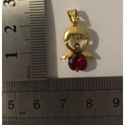 Pendentif ange plaqué Or 10Ct. avec son cristal zirconium rouge qui veillera sur vous