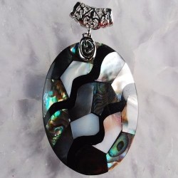 Pendentif en ABALONE / PAUA superbement monté : 4 pièces à choix