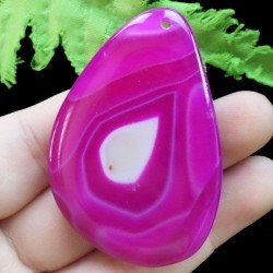 Pendentif en Agate rose – 57 x 40 mm