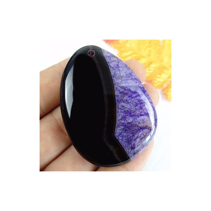 Pendentif en Agate violet et noir – 58 x 43 mm