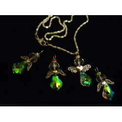 Ange cristal swarovski aurore boreal AB, 1cristal à facette pour la tête ainsi que sa couronne auréole.pendentif, porte clé, f
