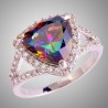 Topaze mystique  : 1. Taille : forme trillon. Topaze mystique : 11 x 11mm. Trillon arc en ciel. Argent massif 925 poinçonné. Tai