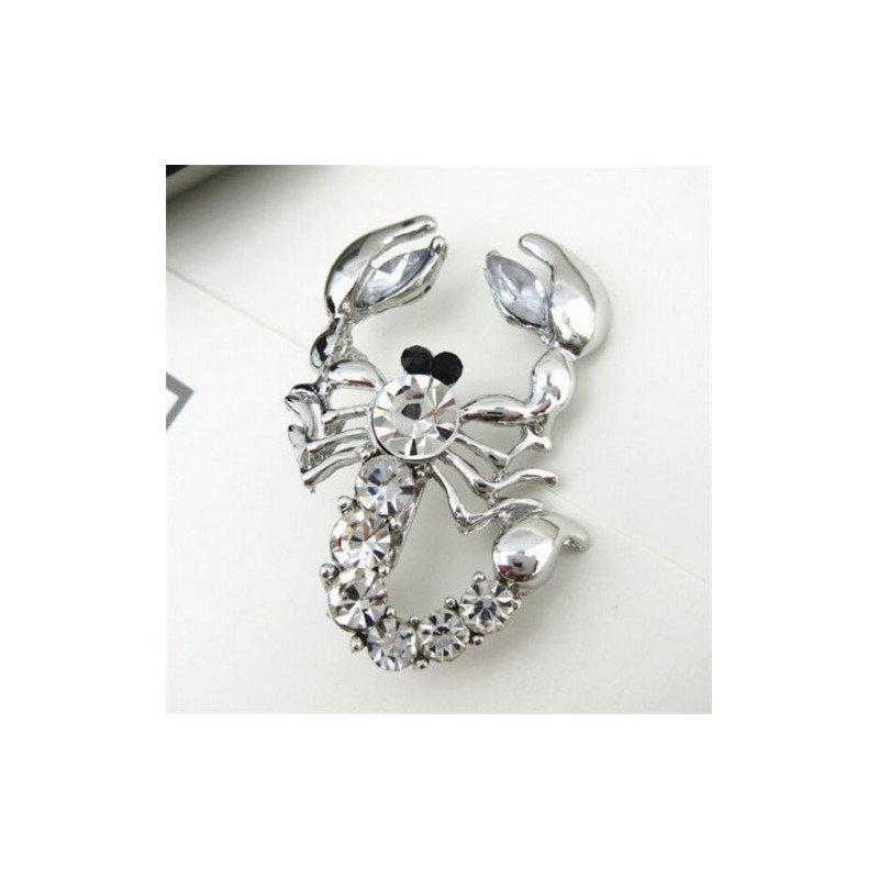 Broche en strass sur métal : Modèle SCORPION argent / blanc