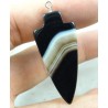 Pendentif flèche en Agate noire et blanche – 45 x 18 mm