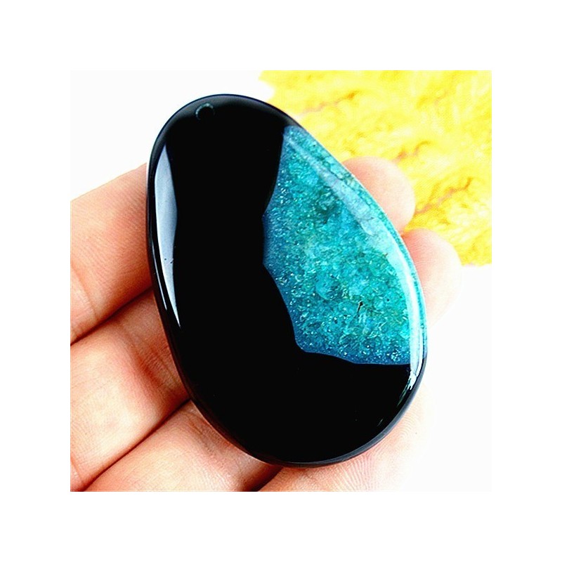 Pendentif AGATE VERTE ET NOIRE superbe monté avec un anneau||Pendentif AGATE VERTE ET NOIRE superbe monté avec un anneau
