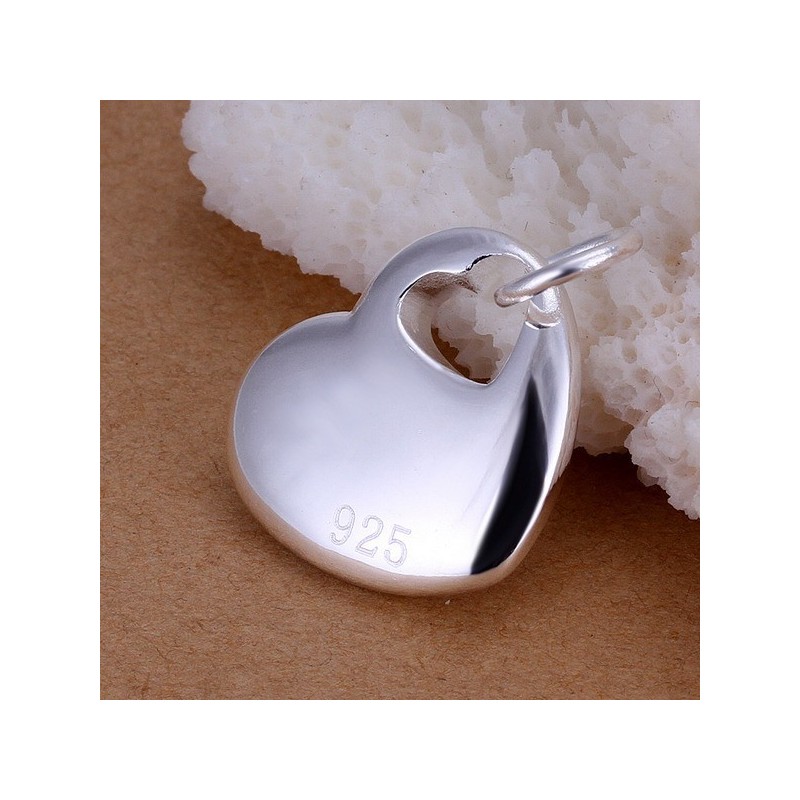 Très joli pendentif coeur argent .925